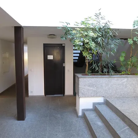 Franca E06 Apartment *